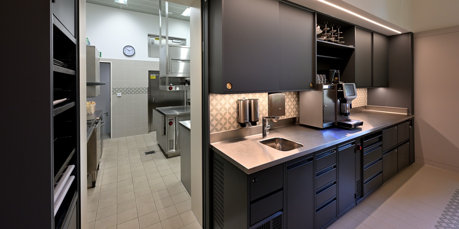Baden_Villa-Boveri_Buffet.JPG